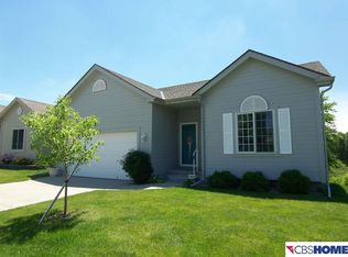 15017 Tibbles St, Omaha, NE 68116