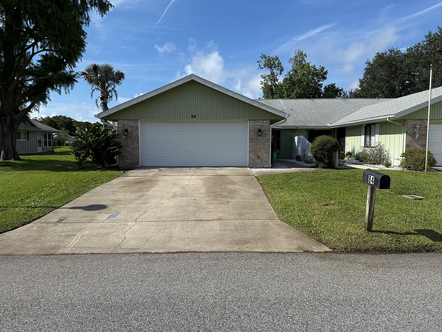 2 bed, 1614 sqft, $2,400 — Photo 1