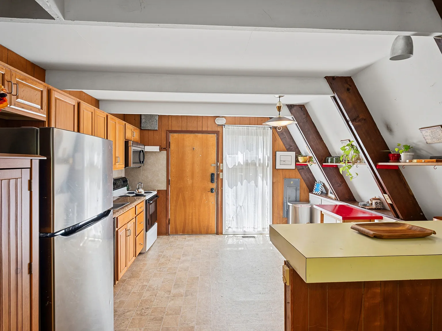 1 bed, 719 sqft, $1,600 — Photo 4