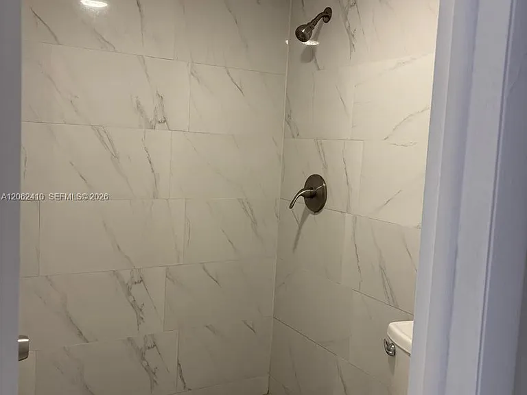 19851 SW 114th Ave #207 — Photo 3