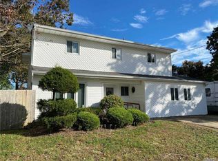 105 Selden Blvd, Centereach, NY 11720