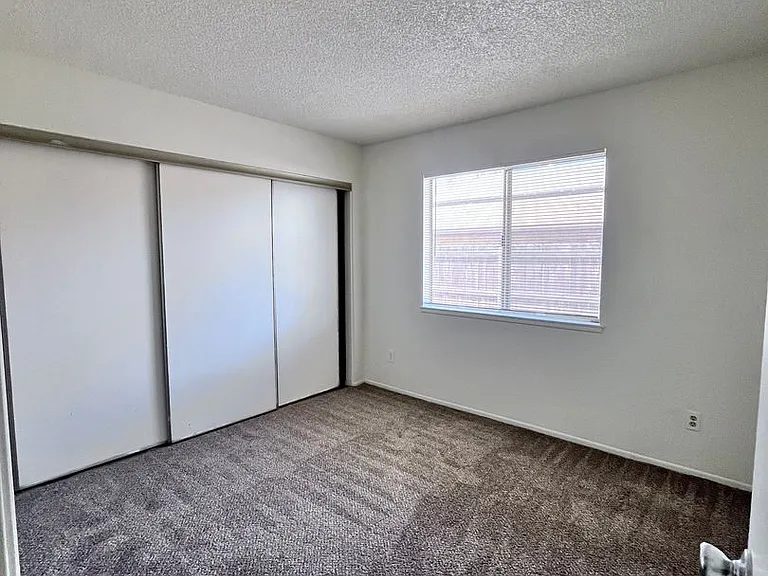 1421 Padua Ave — Photo 20