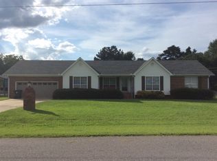 1060 Cedar Ln, Southside, AL 35907