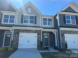211 Viburnum Rd, Waxhaw, NC 28173