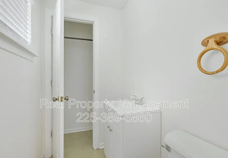 5728 Nashville Ave — Photo 7
