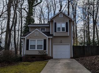 4 Brookshire Ct, Greensboro, NC 27455