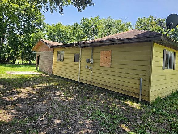 3rd image of 1317 W Wapanucka Ave