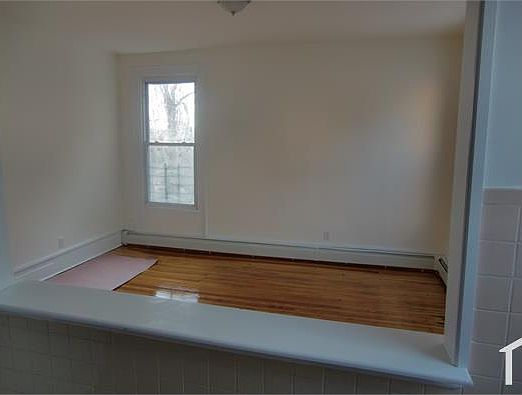 3rd image of 3341 Webster Ave #3R