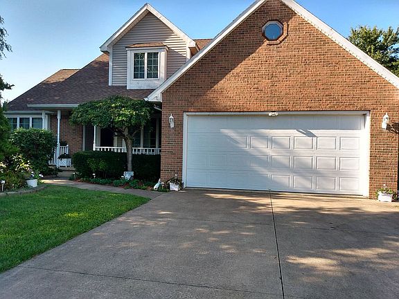 Double garage-bonus rm above
