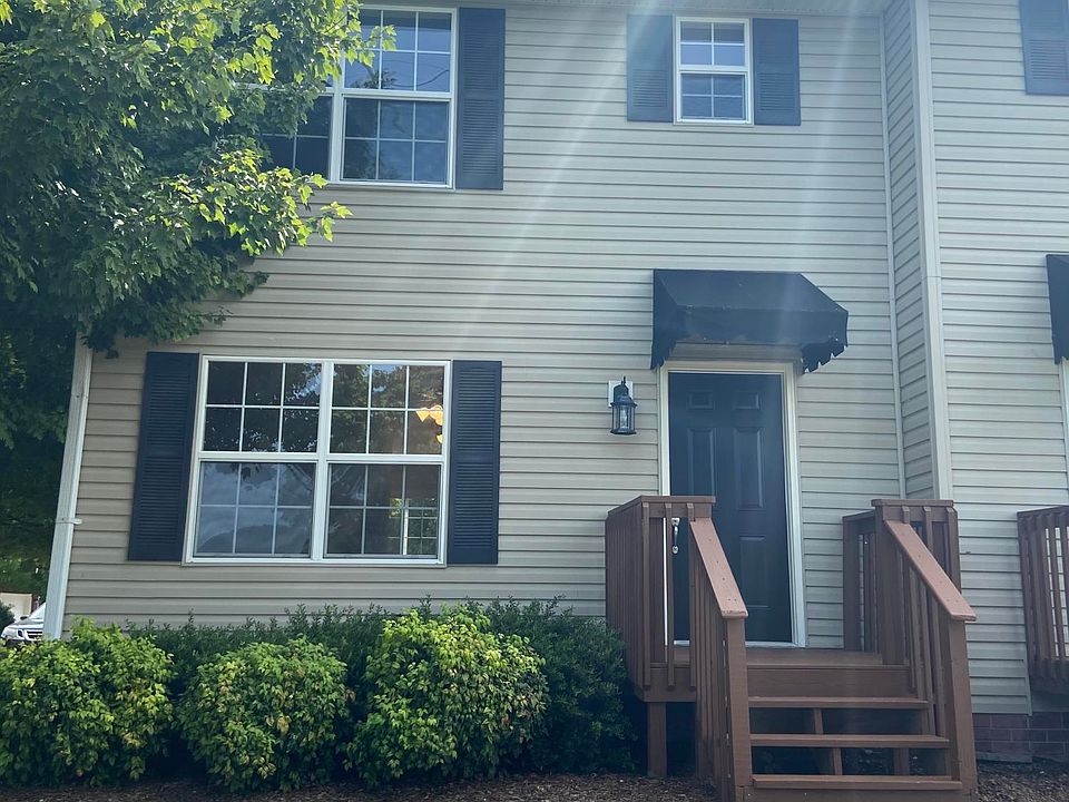 1st image of 617 Hazel St APT 401