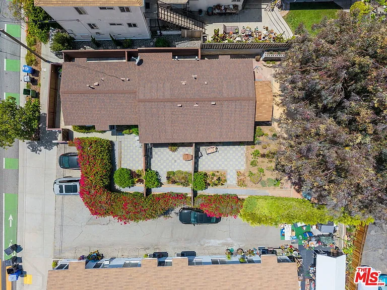 709 Ocean Park Blvd #C — Photo 2