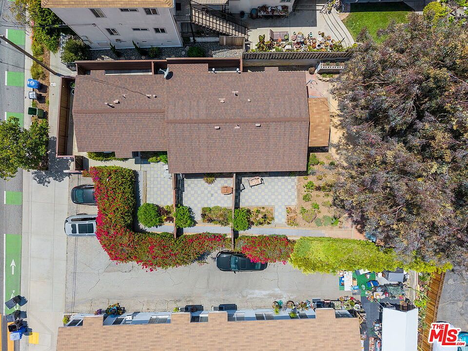 1st image of 709 Ocean Park Blvd