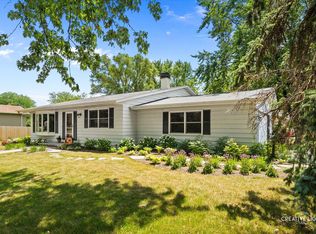 2275 South St, Elgin, IL 60123