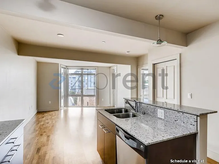 159 Denny Way #607 — Photo 2