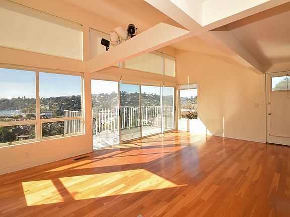 4th image of 1807 Centro West St