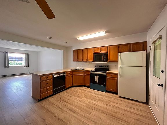 5th image of 2087 Mary Ellen Ln