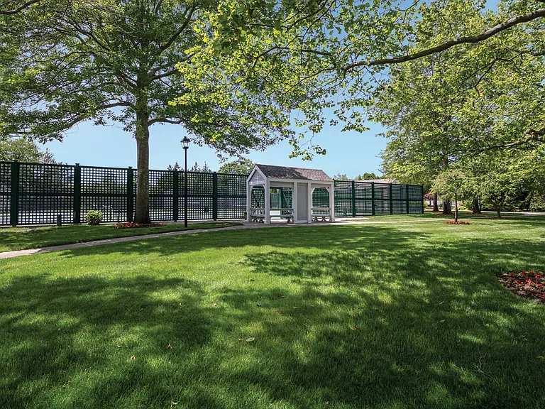 50 Hubbard Ln #37 — Photo 21