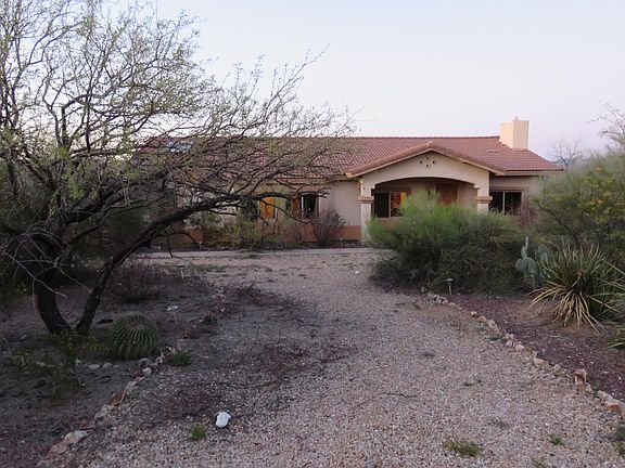 2nd image of 220 N Slate Dr