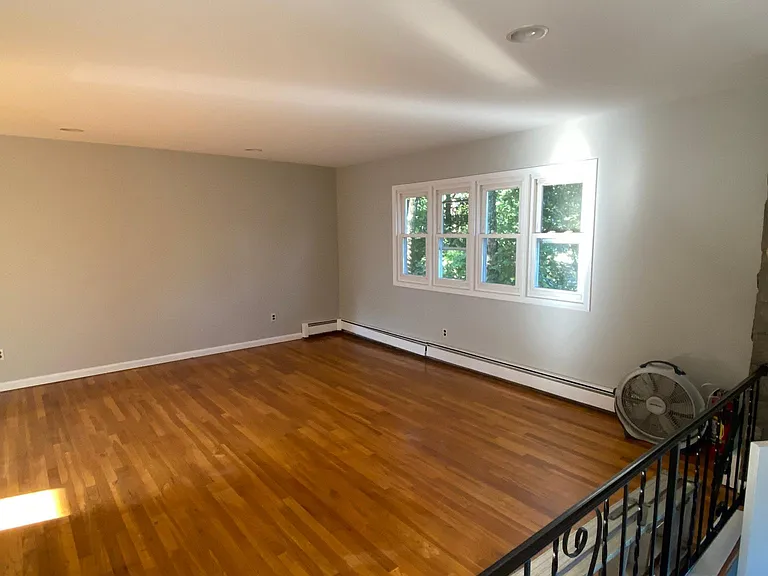 25 Cottage Pl — Photo 15