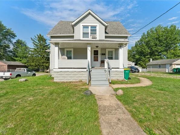 14631 Granger Rd, Maple Heights, OH 44137