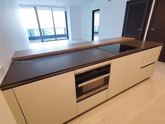 4th image of 1000 Brickell Plz Unit 3006