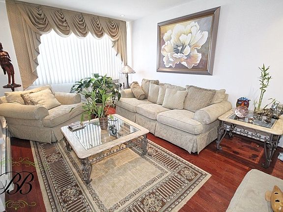 4th image of 7929 Sea View Ave #1A