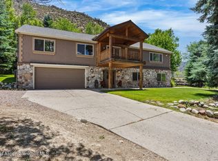 390 Jenny Pl, New Castle, CO 81647