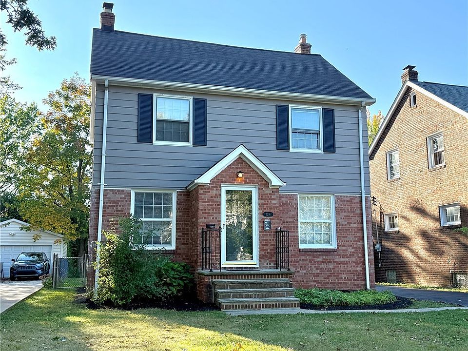 1st image of 2216 Barrington Rd