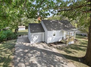 2815 S 9th St, Kansas City, KS 66103