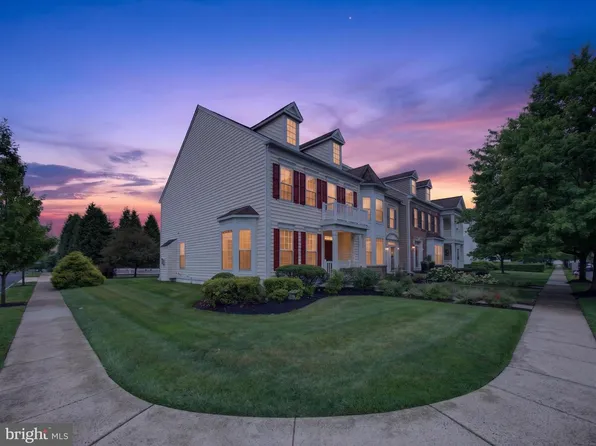 63 Williams Dr, Fountainville, PA 18923