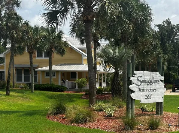 206 SE TENTH STREET #9, STEINHATCHEE, FL 32359