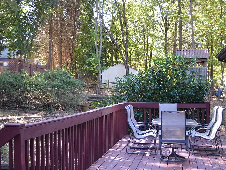 4167 Greenview Ct — Photo 5