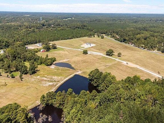 2nd image of 395 Atkins Rd #2