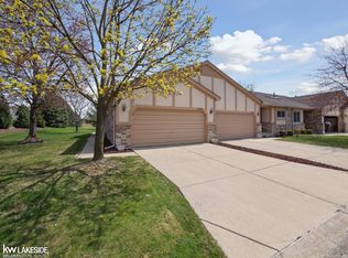 42386 Willow Tree Ln E #7, Clinton Township, MI 48038