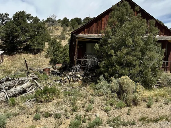 66 E Main St, Manhattan, NV 89022