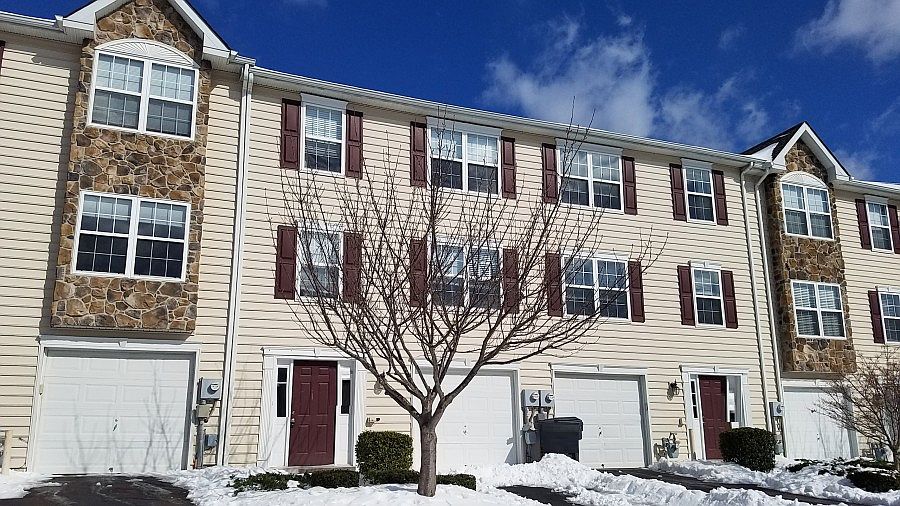 1st image of 1053 Balley Dr