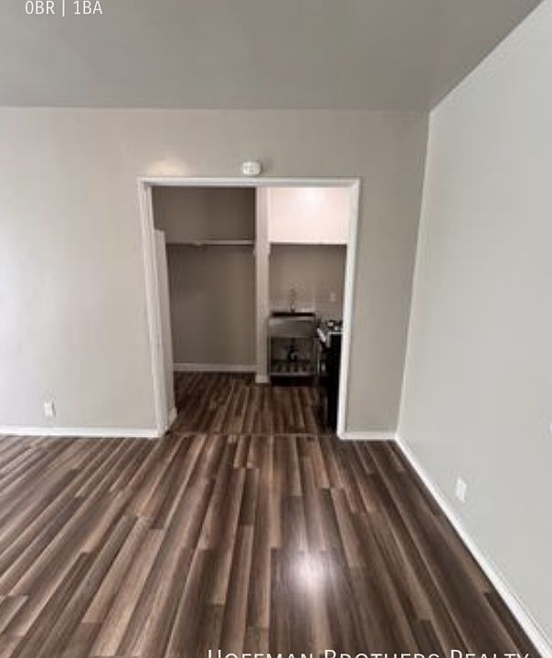 1st image of 1346 Crenshaw Blvd APT 11