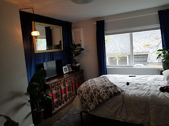 2nd image of 1431 NE 47th Ave #1431