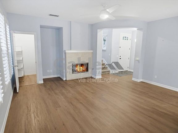 3rd image of 26925 Carmelita Dr