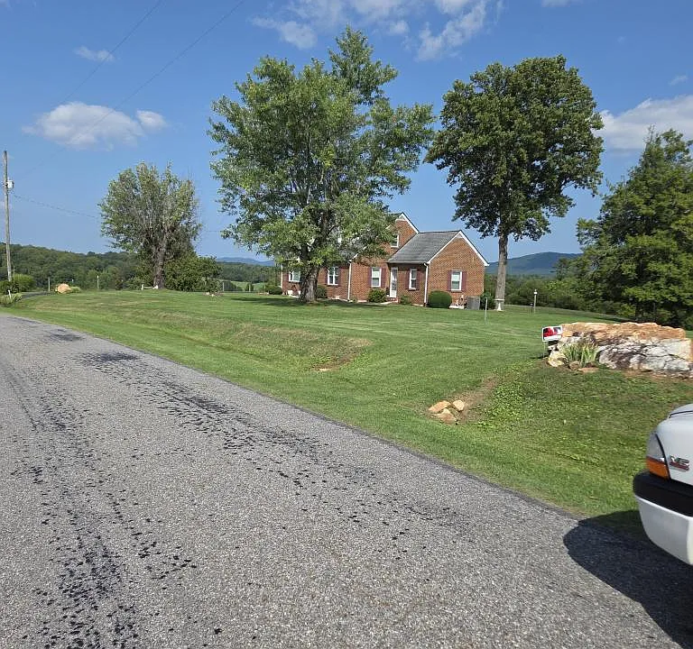 824 Crooked Oak Rd