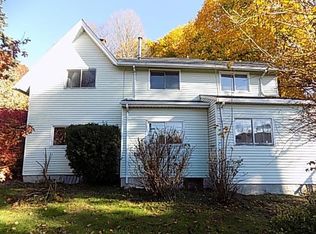 624 Old Colony Rd, Meriden, CT 06451