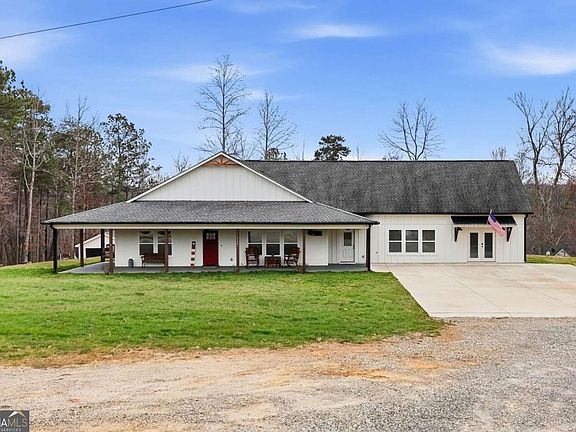 4th image of 1100 Soap Creek Rd