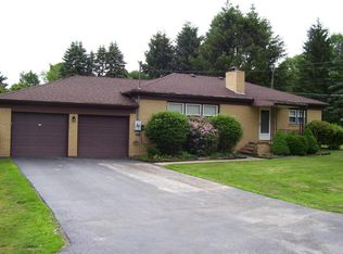 15 James St, Dallas, PA 18612