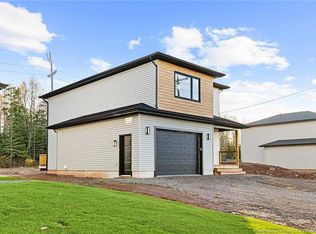 307 Melanie St, Dieppe, NB E1A9H4