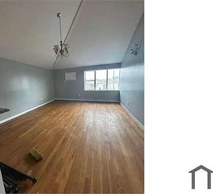 226 Beach 29th St #3