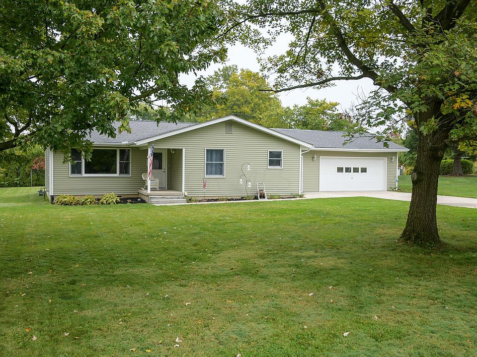 1st image of 173 Fairview Ave