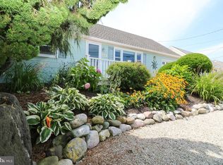 14 Amherst Rd, Beach Haven, NJ 08008