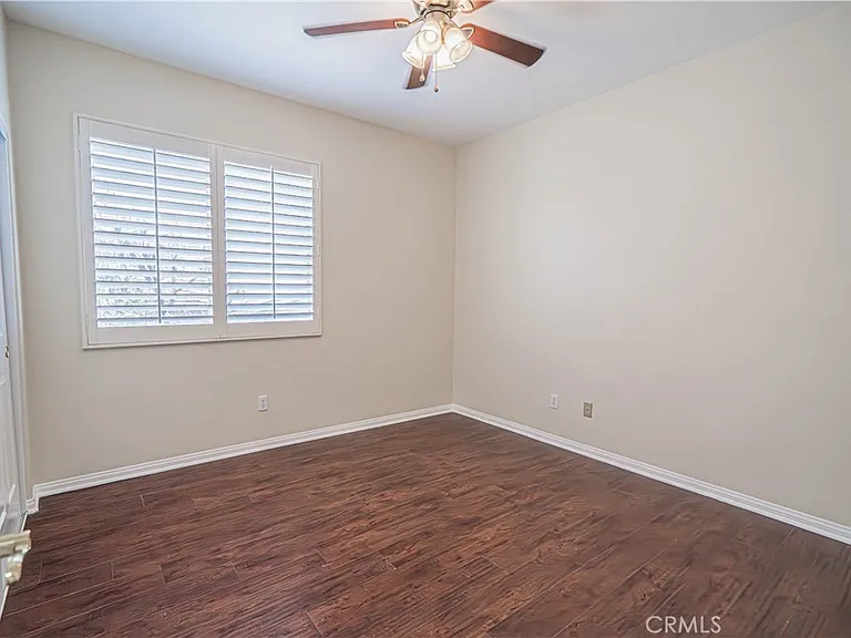 25910 Tennyson Ln — Photo 41