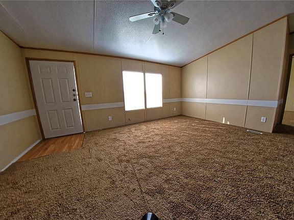 3rd image of 9956 County Road 4096