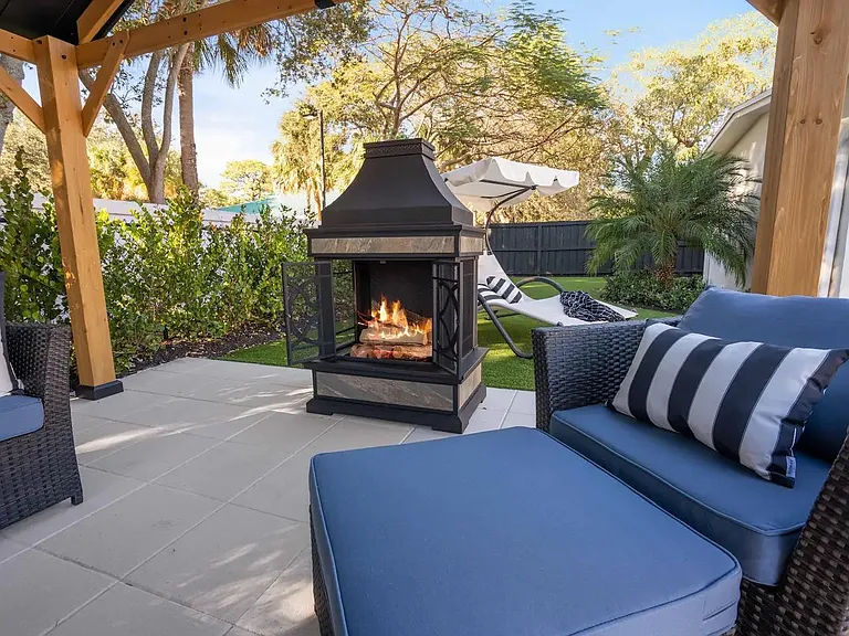 14051 Leeward Way — Photo 45